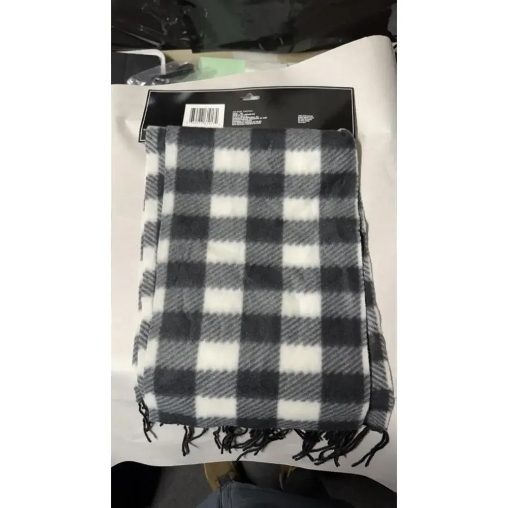 Men's Fleece‎ Scarf Black White Gray Checkered Plaid Warm Winter Fringed New